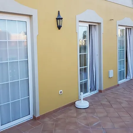 Apartment In Mar